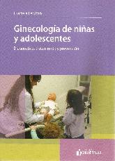 Ginecologa de nias y adolescentes