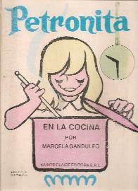 Petronita en la cocina