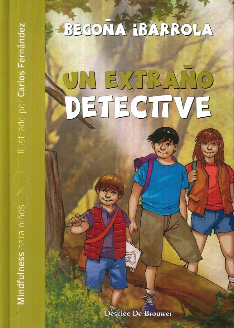 Un Extra�o Detective