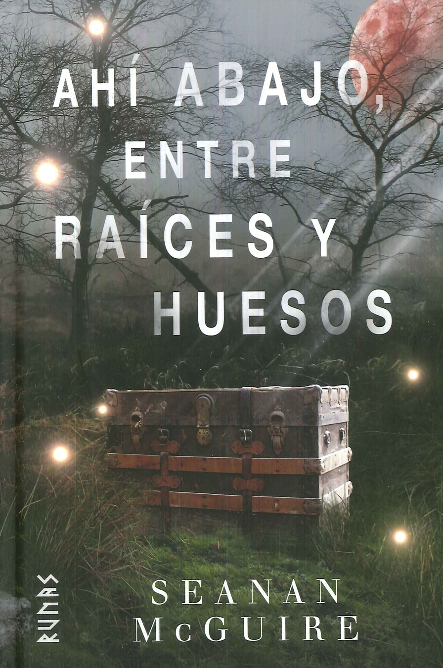 Ahi abajo entre raices y huesos